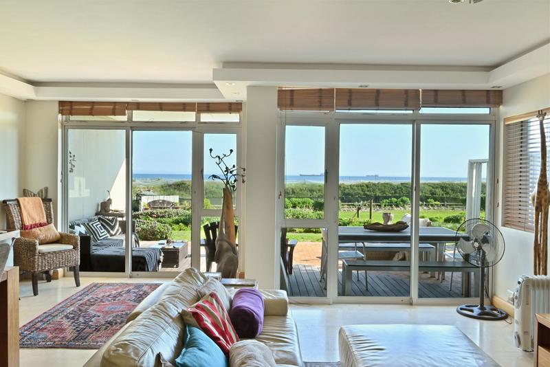 3 Bedroom Property for Sale in Dolphin Beach Western Cape